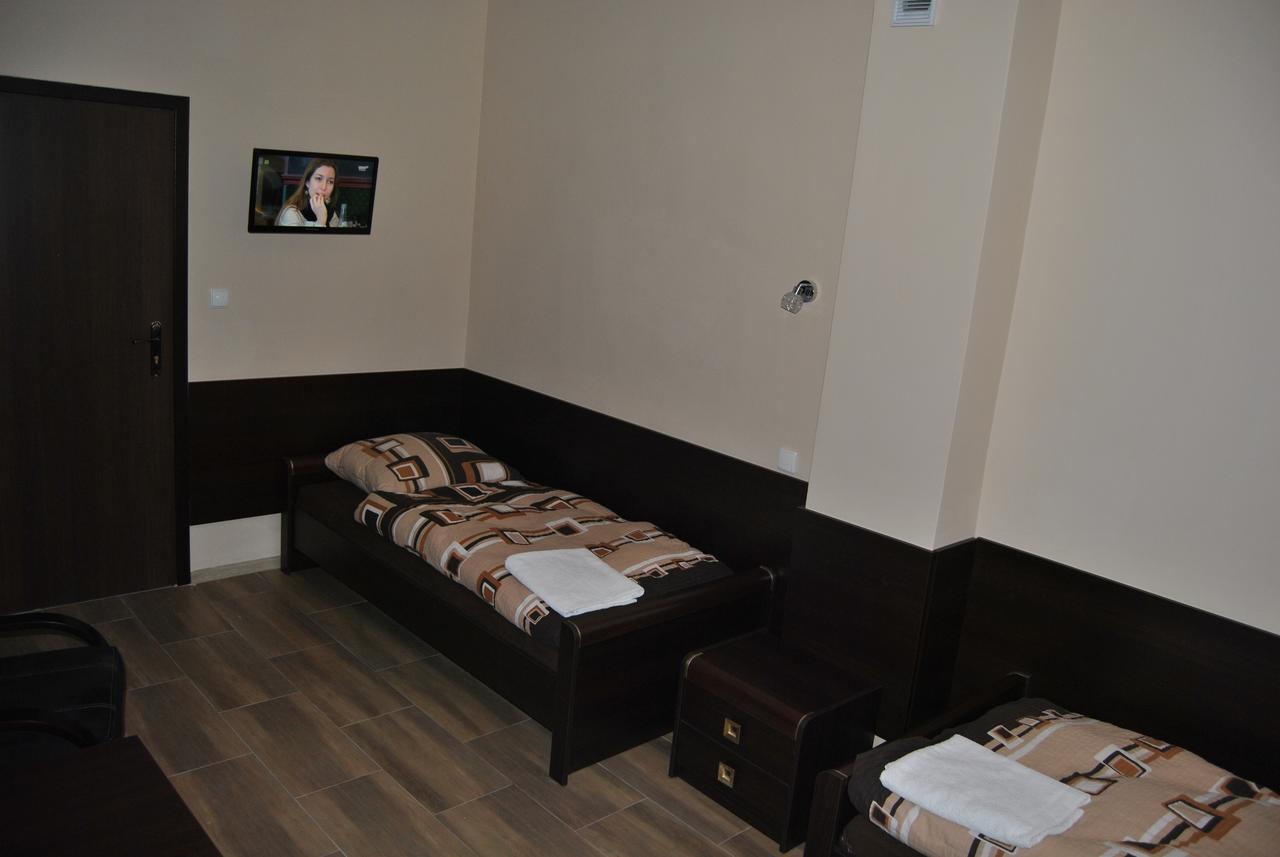 Hotel Gosciniec Włocławek Buitenkant foto