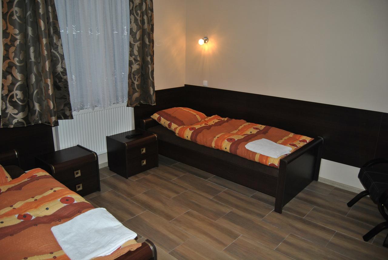Hotel Gosciniec Włocławek Buitenkant foto