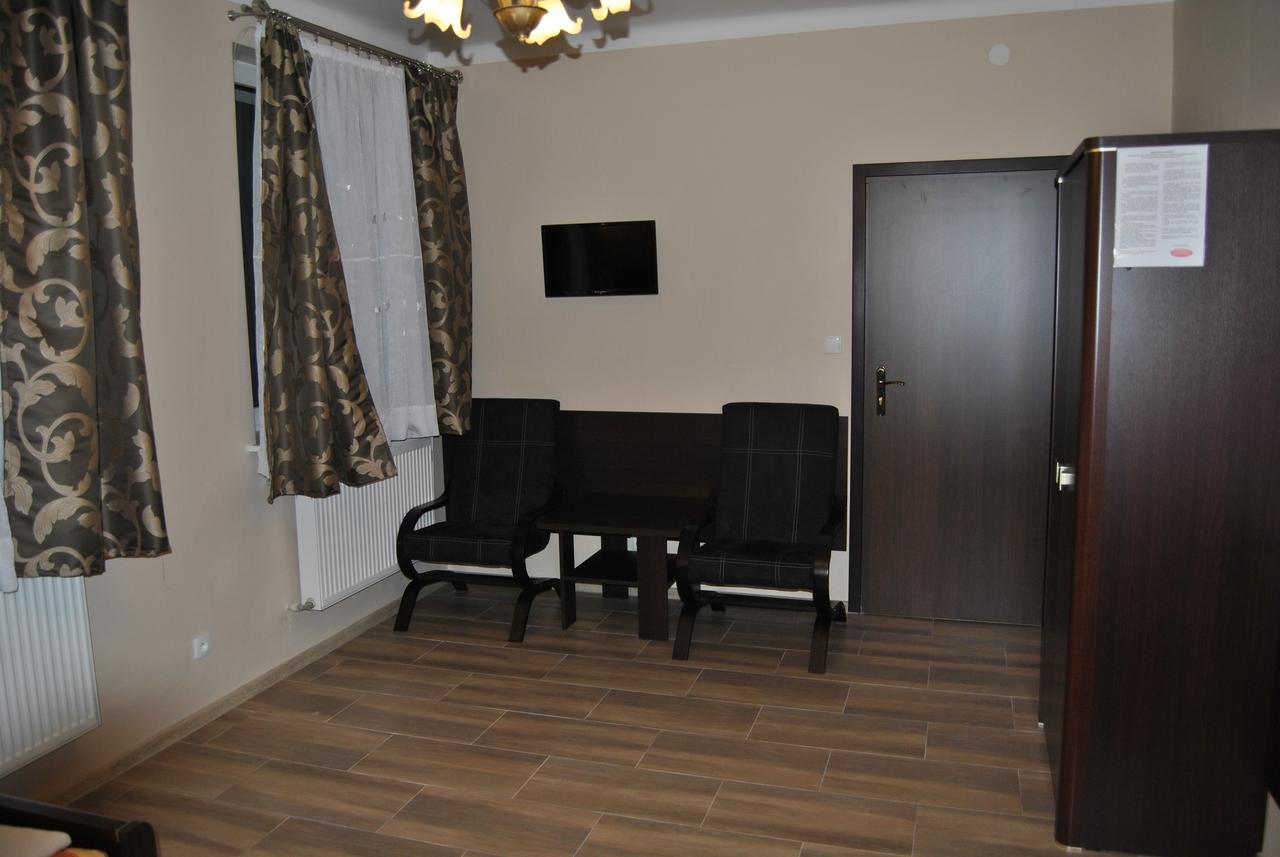 Hotel Gosciniec Włocławek Buitenkant foto